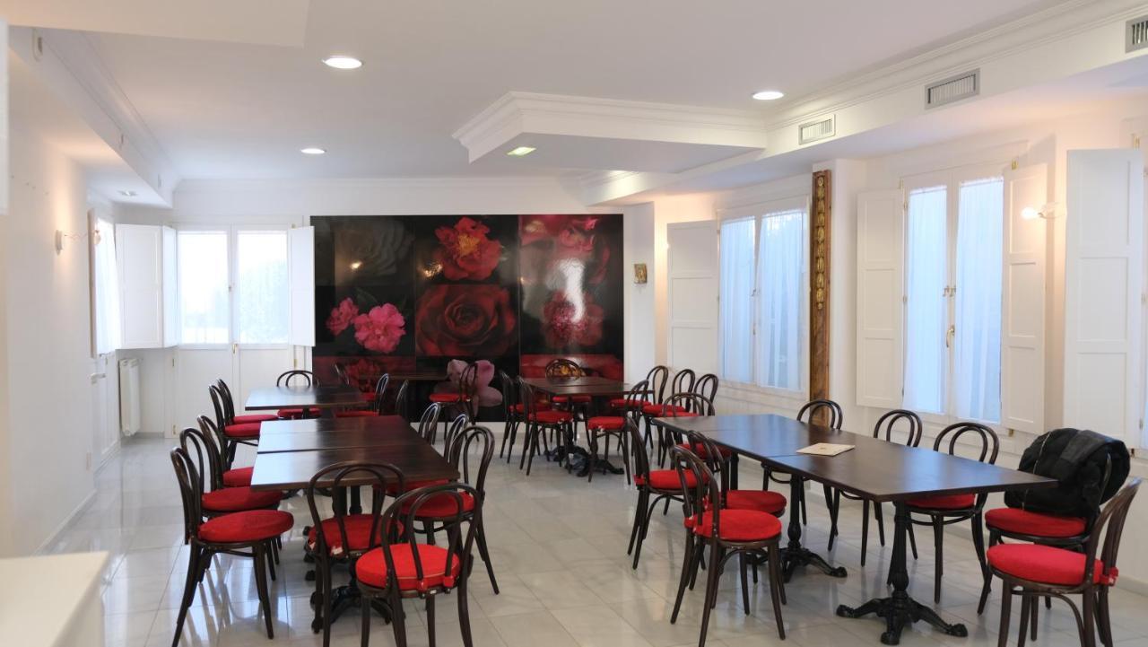 Hotel La Casa De Las Camelias Busto Extérieur photo